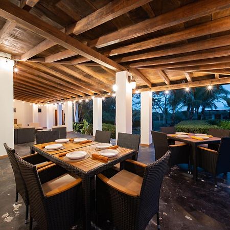 Zenquility Inn & Tavern Pedasi Town Екстериор снимка